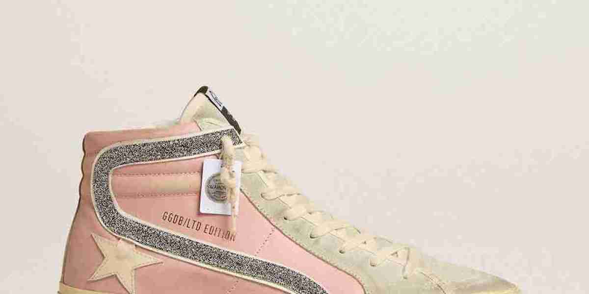Golden Goose Sneakers Outlet to making for easy summer dressing