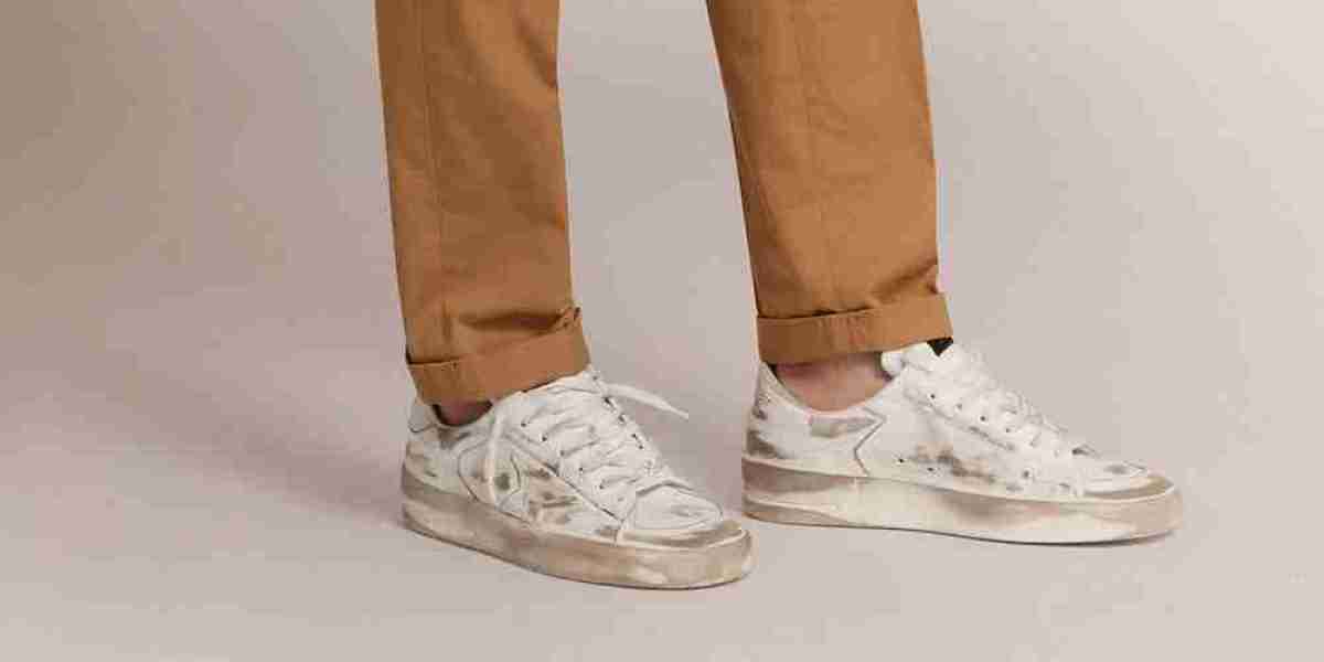 Golden Goose Shoes the men shows best of all